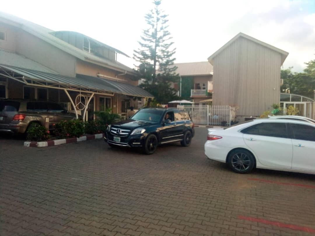 Diamond Lane Hotel Abuja Ngoại thất bức ảnh