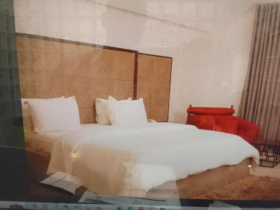 Diamond Lane Hotel Abuja Ngoại thất bức ảnh